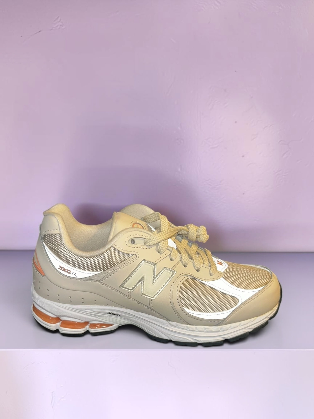 New Balance 2002R
